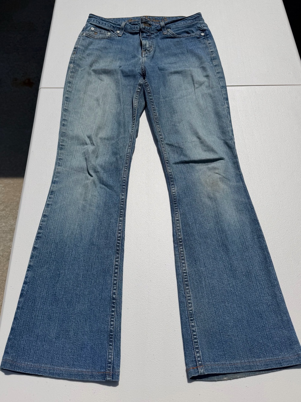 Arizona Jean Co. Y2K Average Regular Bootcut Blue Stretch Jeans - Size 5